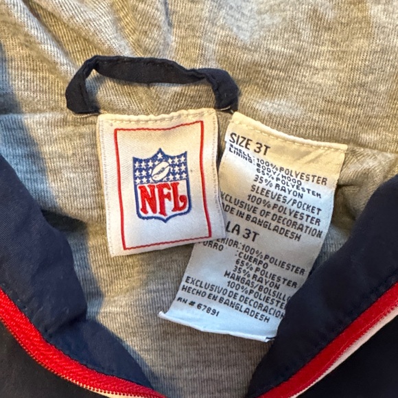 Retro NFL New England Patriots Toddler Windbreaker - Picture 2 of 4